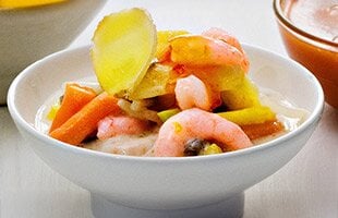 Kokosräkor med wokgrönt